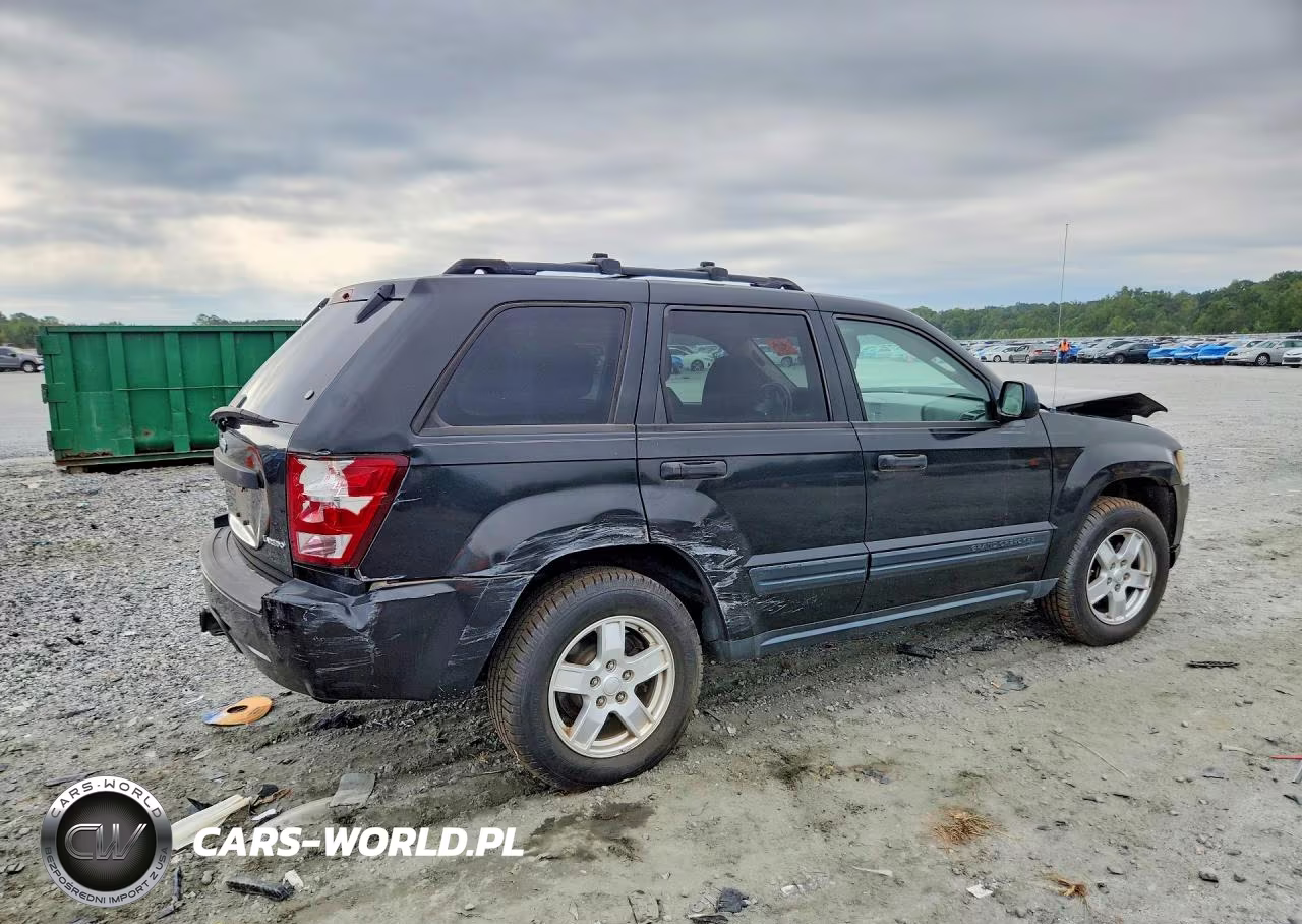 2005 Jeep Grand Cherokee Laredo VIN:1J4HR48N65C601798 - 3