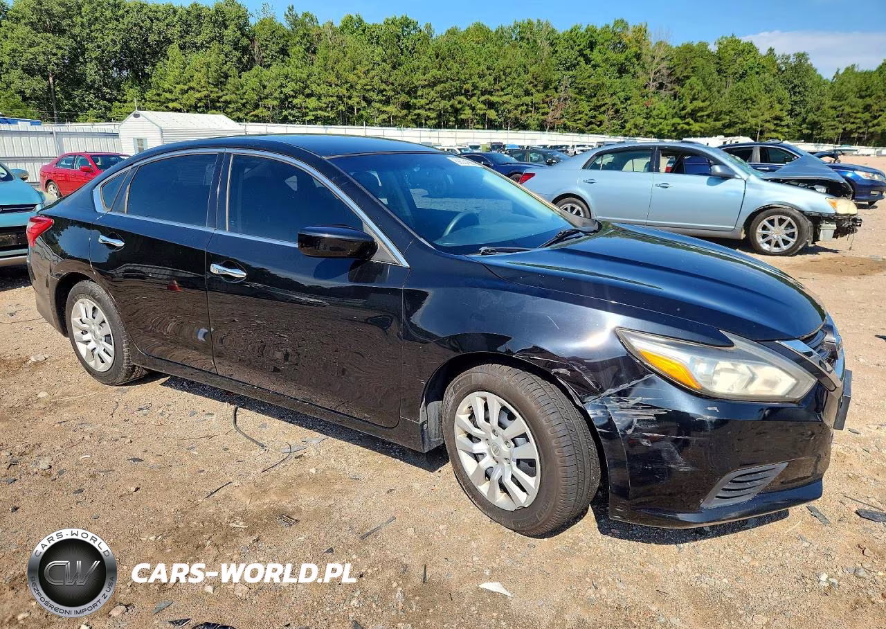 2016 Nissan Altima 2.5 S VIN:1N4AL3AP1GN351477 - 4