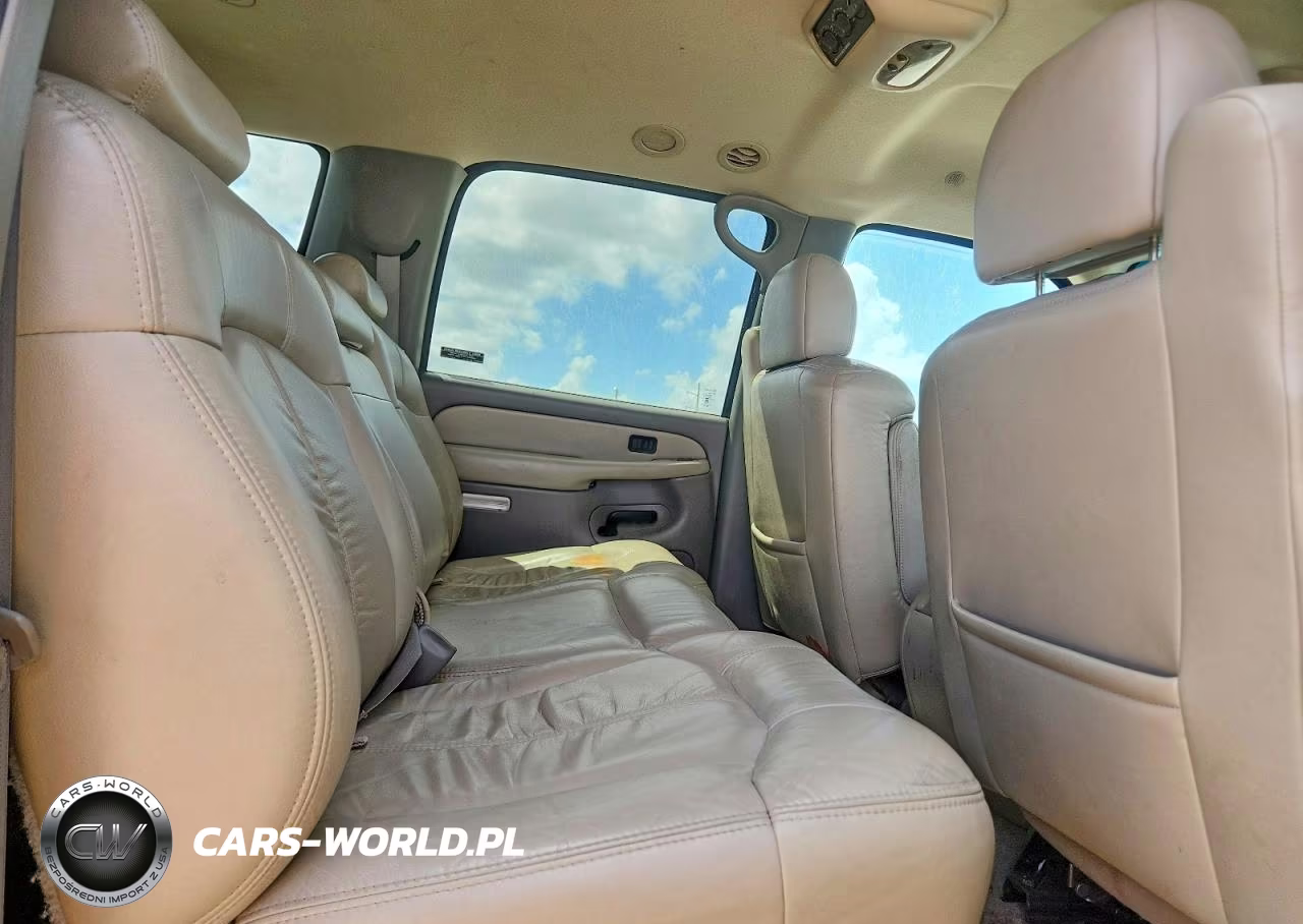 2001 Chevrolet Suburban C1500 VIN:3GNEC16T71G136408 - 11