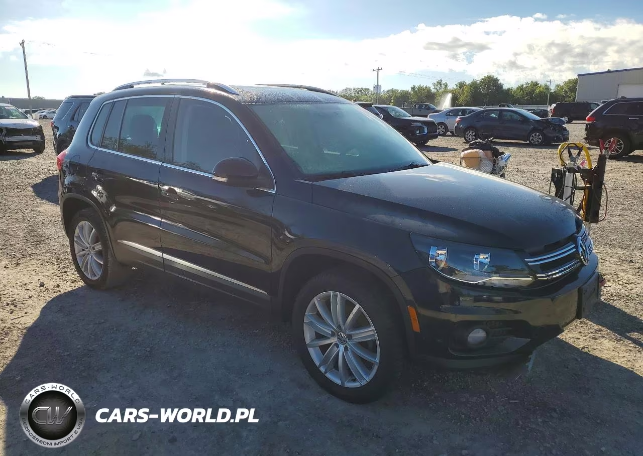 2012 Volkswagen Tiguan S VIN:WVGBV7AX4CW503851 - 4