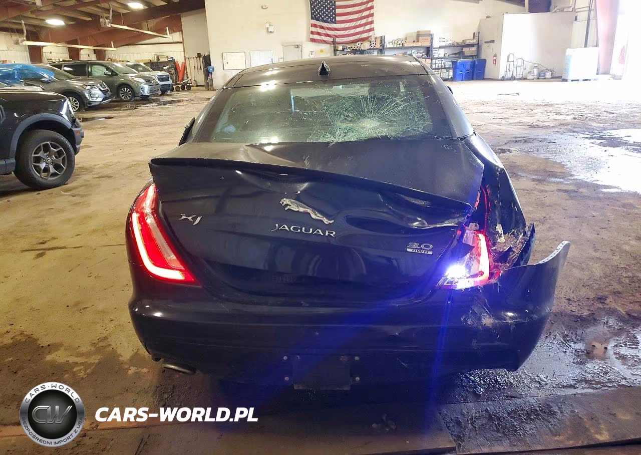 2016 Jaguar Xj VIN:SAJXJ1CD3G8V95424 - 6
