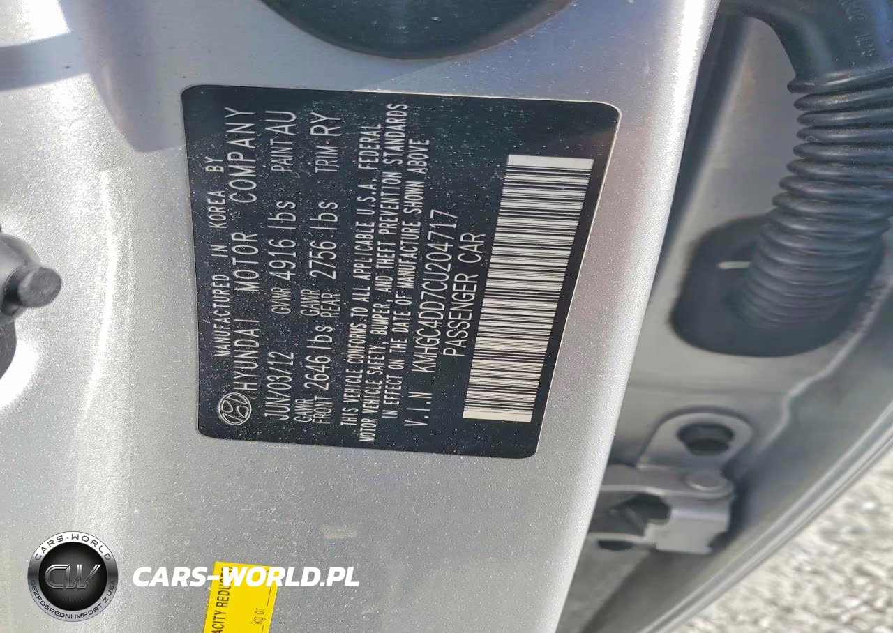 2012 Hyundai Genesis 3.8L VIN:KMHGC4DD7CU204717 - 12