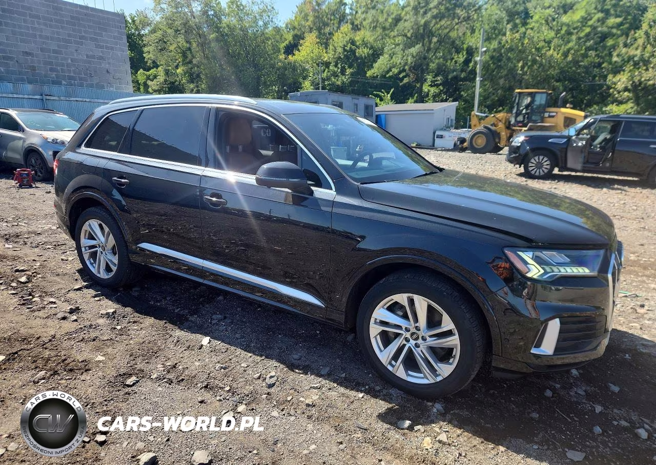 2024 Audi Q7 Premium Plus VIN:WA1LCBF75RD000175 - 4