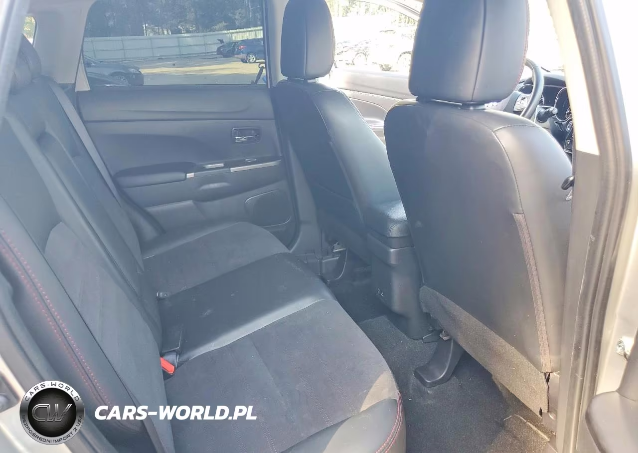 2023 Mitsubishi Outlander Sport S-Se VIN:JA4ARUAU8PU009934 - 11