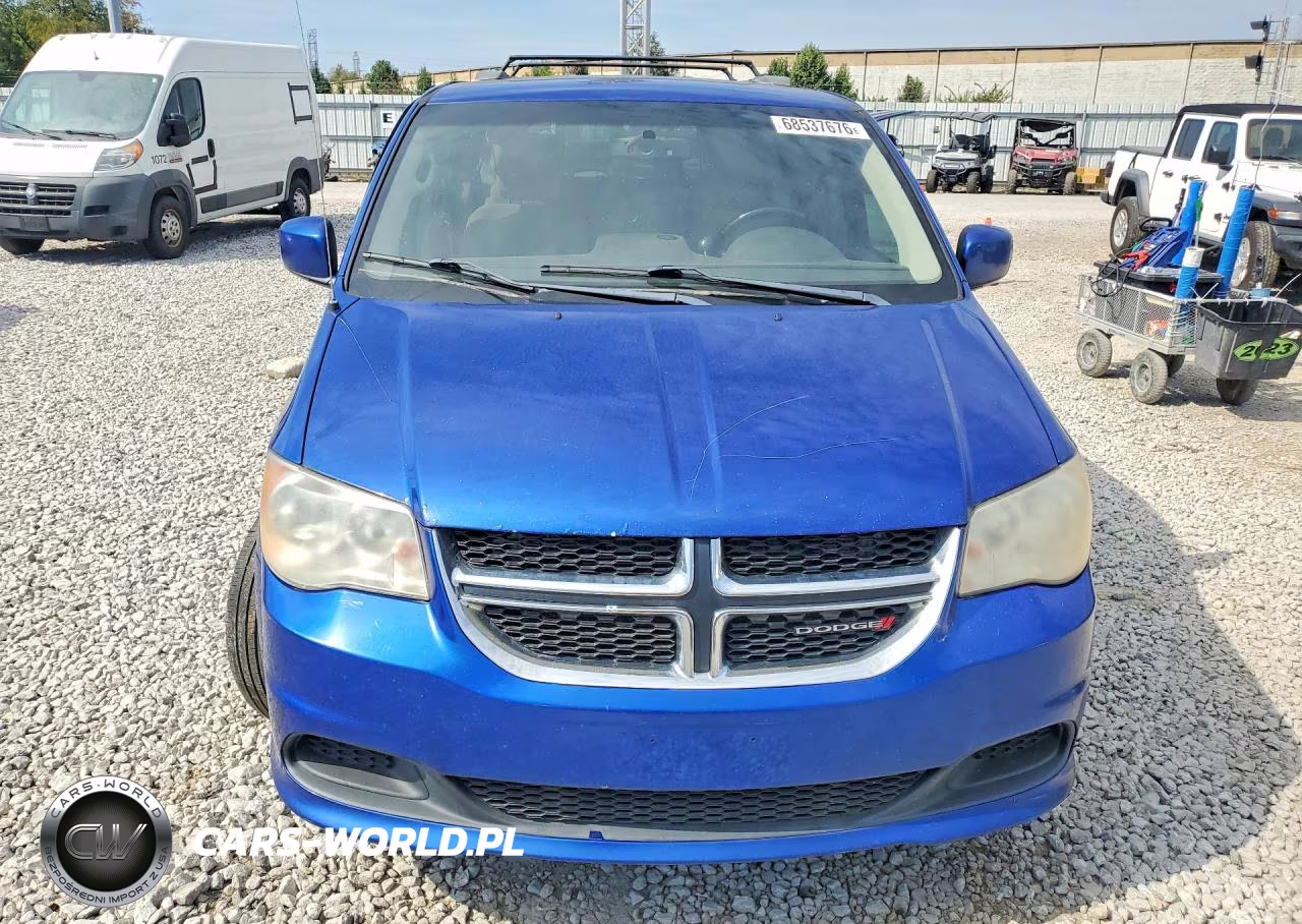 2013 Dodge Grand Caravan Sxt VIN:2C4RDGCG1DR746272 - 5