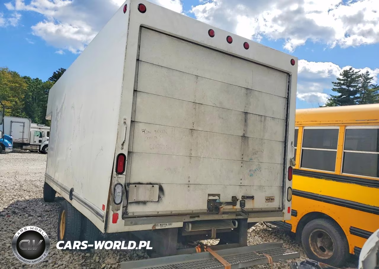 2016 Ford Econoline E350 Super Duty Cutaway Van VIN:1FDWE3FL7GDC02458 - 2