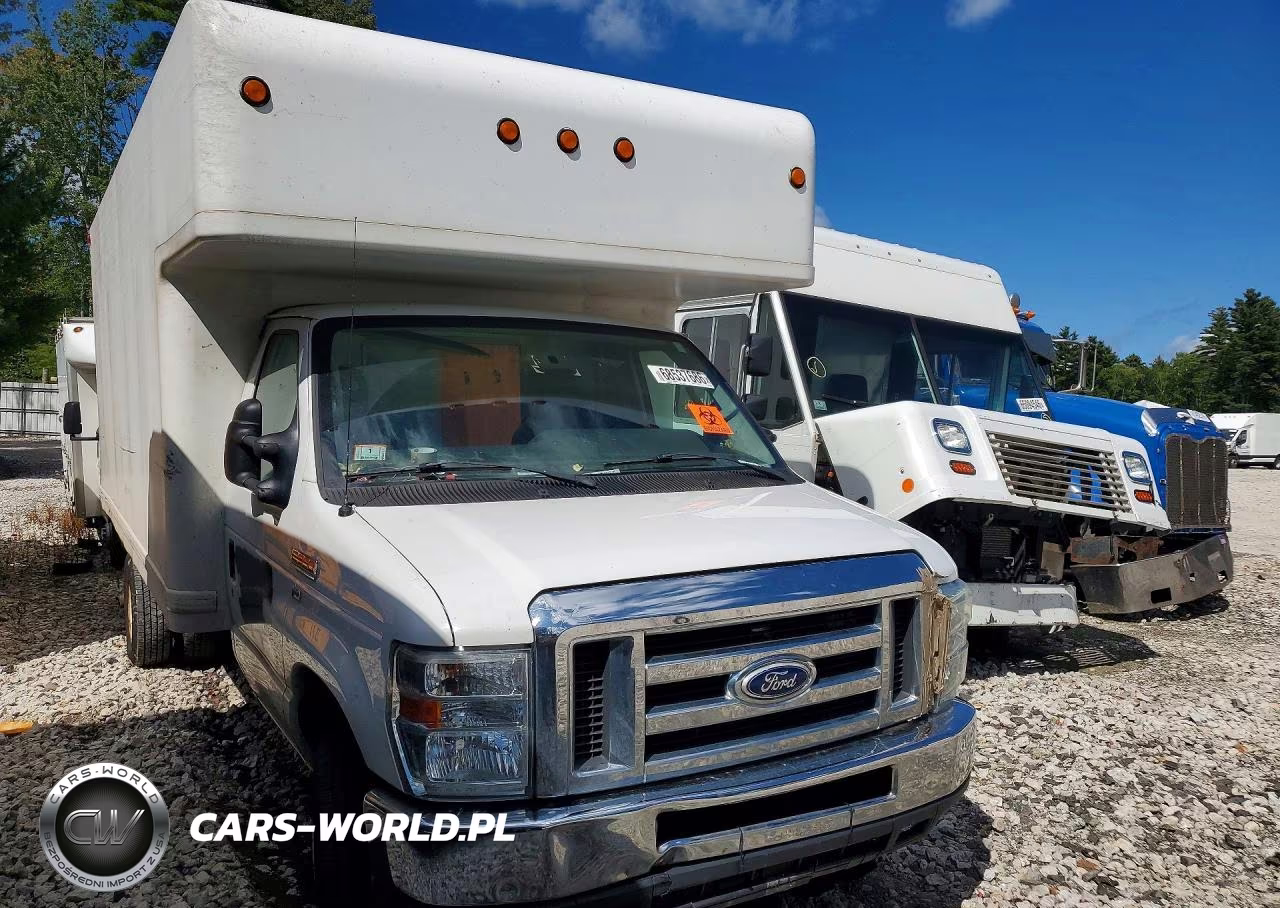 2016 Ford Econoline E350 Super Duty Cutaway Van VIN:1FDWE3FL7GDC02458 - 4