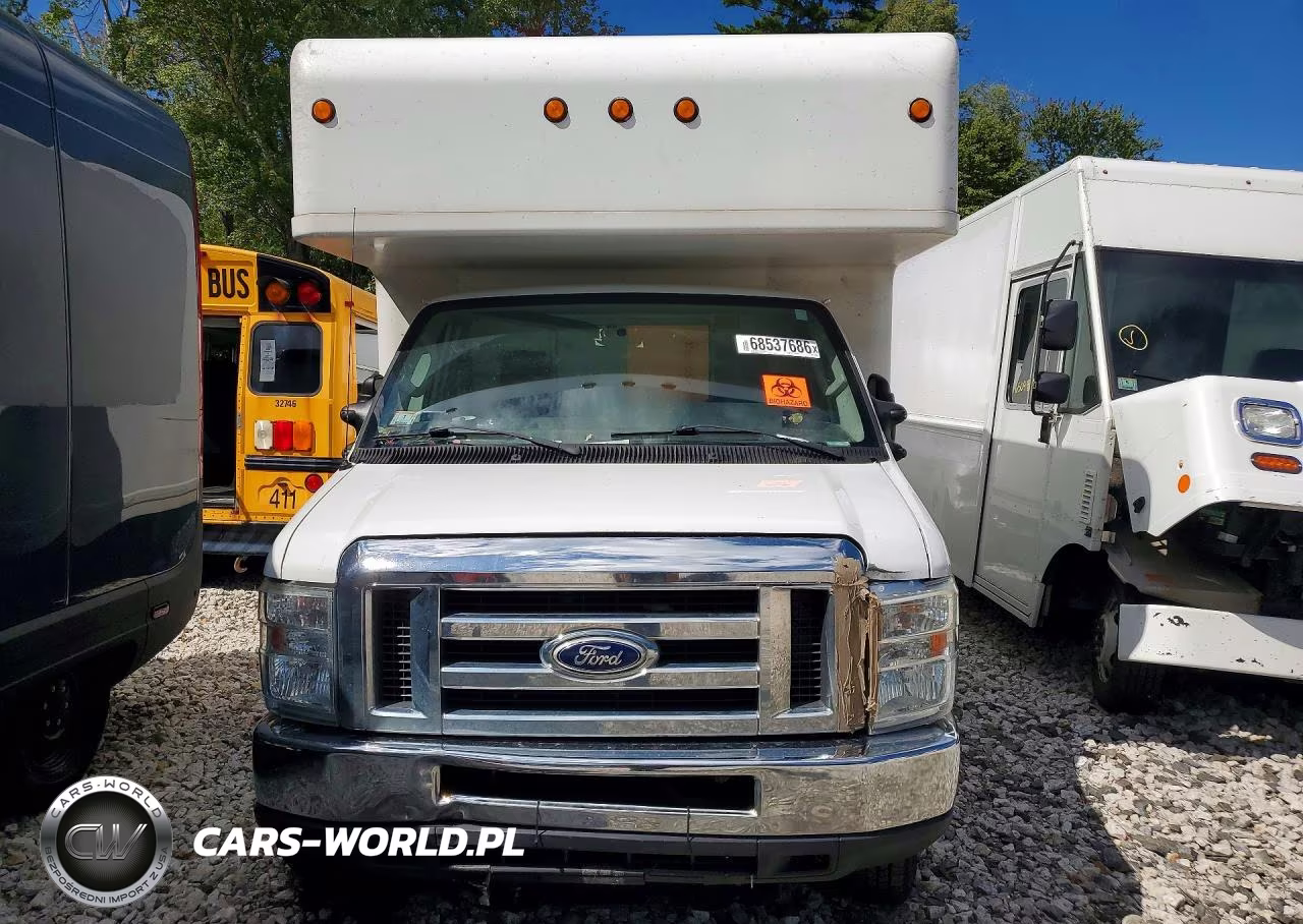 2016 Ford Econoline E350 Super Duty Cutaway Van VIN:1FDWE3FL7GDC02458 - 5