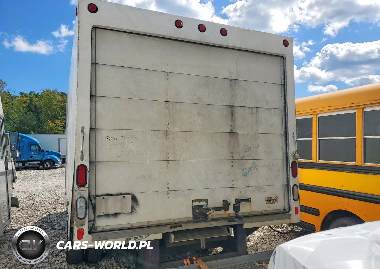 2016 Ford Econoline E350 Super Duty Cutaway Van VIN:1FDWE3FL7GDC02458 - 6