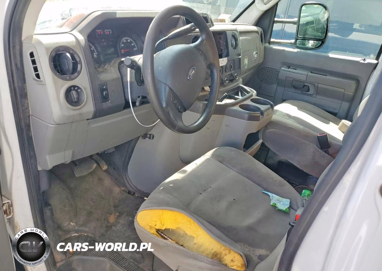 2016 Ford Econoline E350 Super Duty Cutaway Van VIN:1FDWE3FL7GDC02458 - 8