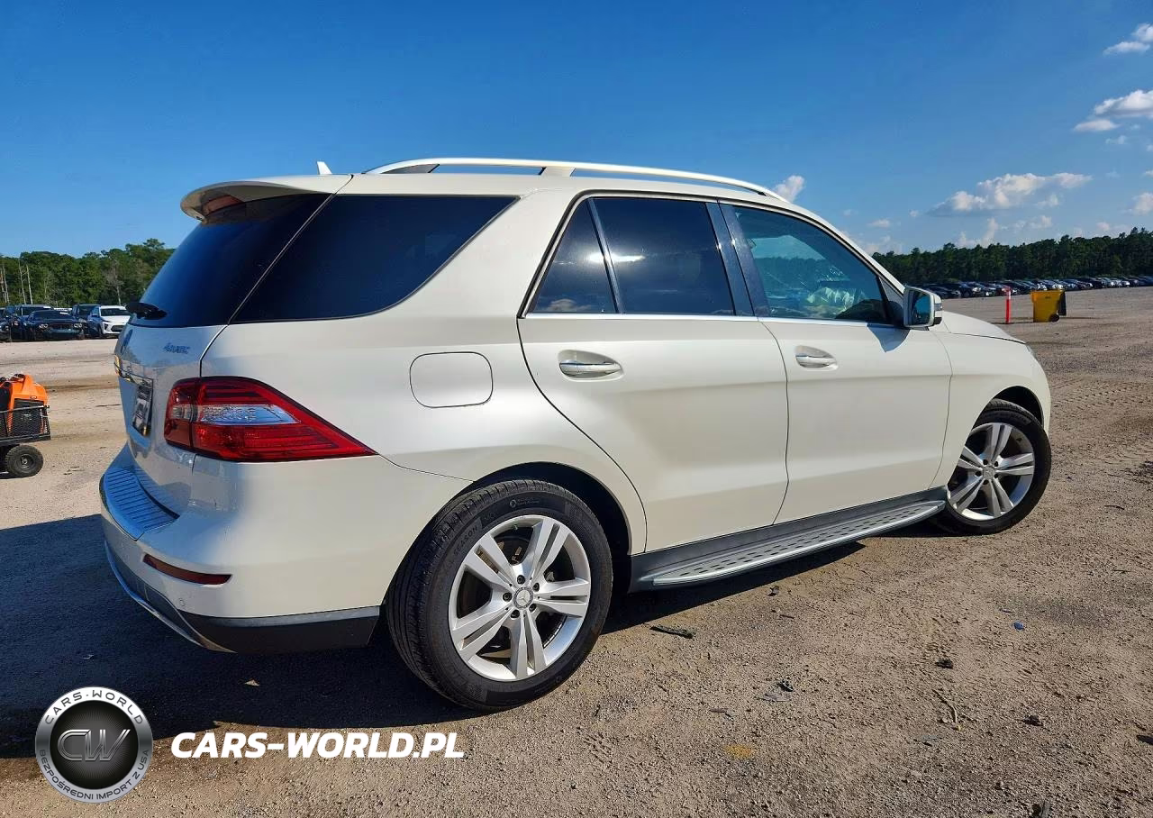 2013 Mercedes-Benz Ml 350 4Matic VIN:4JGDA5HBXDA104069 - 3