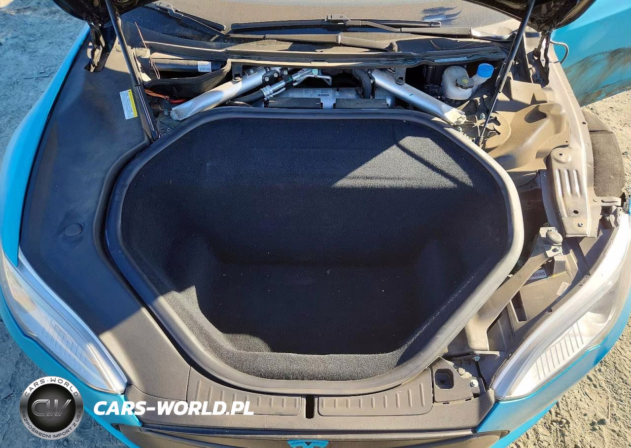 2015 Tesla Model S VIN:5YJSA1E42FF102093 - 11