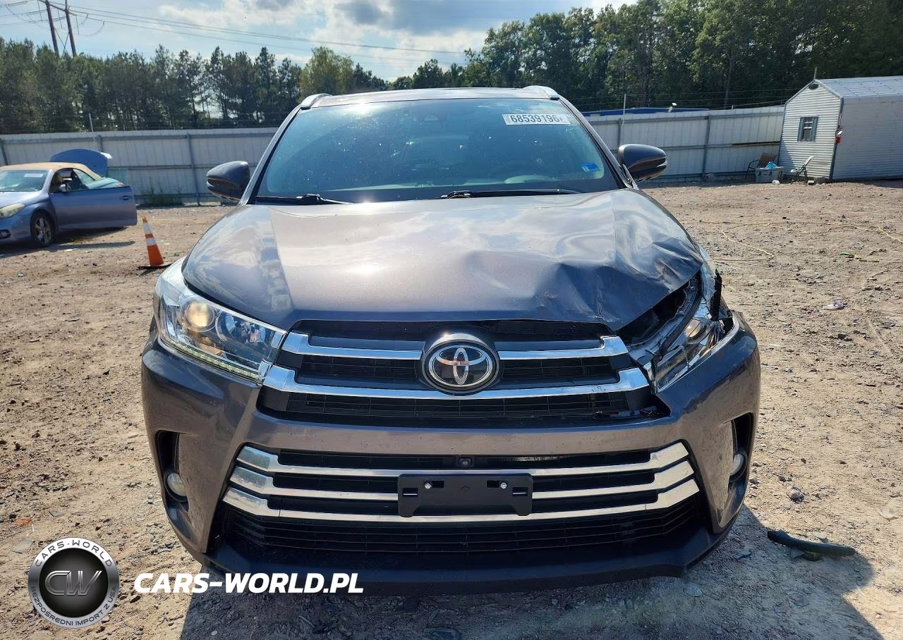 2018 Toyota Highlander Limited Platinum VIN:5TDDZRFH0JS871634 - 5