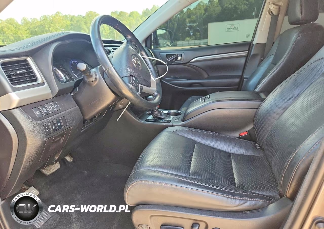 2018 Toyota Highlander Limited Platinum VIN:5TDDZRFH0JS871634 - 7