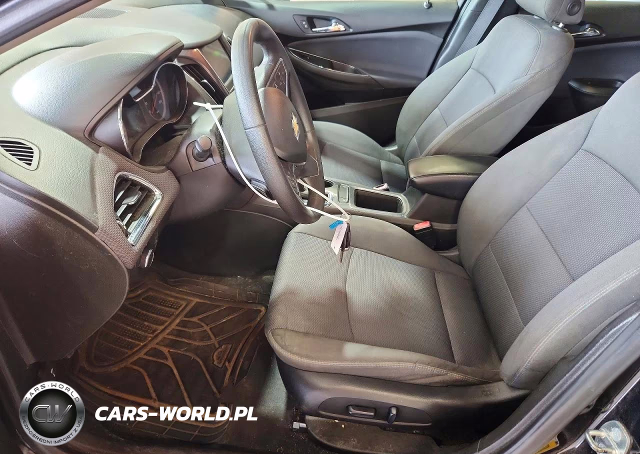 2019 Chevrolet Cruze Lt VIN:1G1BE5SM0K7145128 - 7