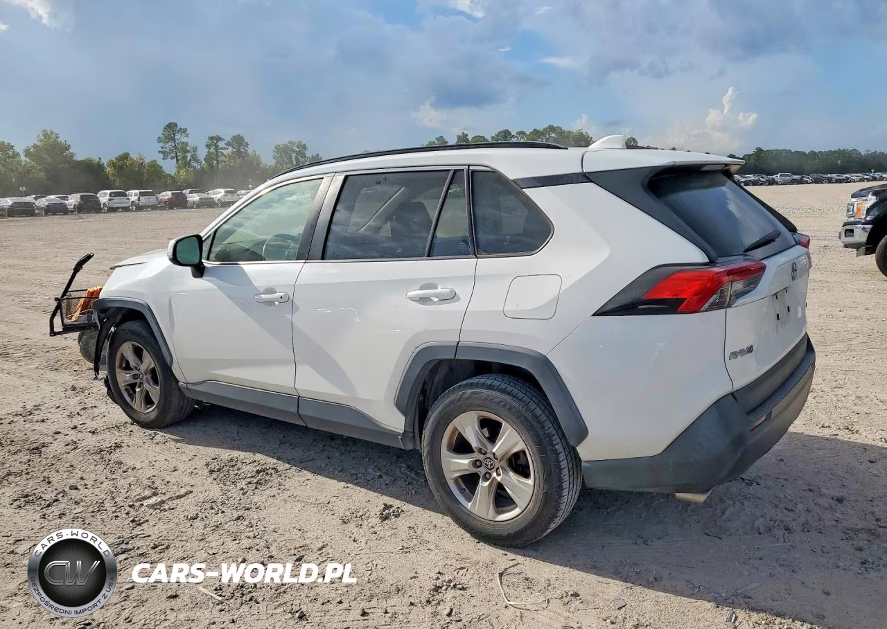2020 Toyota Rav4 Xle VIN:JTMW1RFV3LD061032 - 2