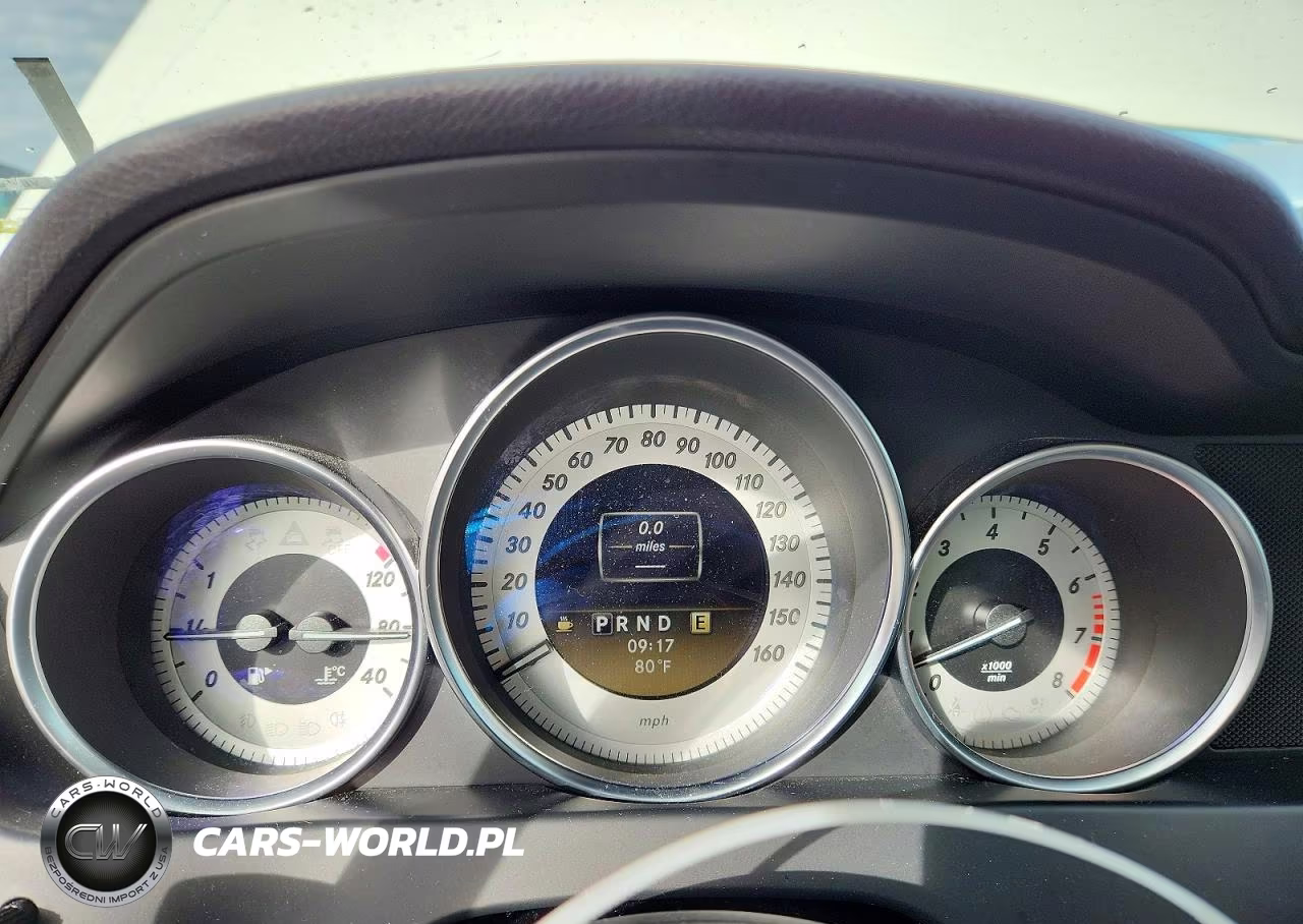 2012 Mercedes-Benz C 300 4Matic VIN:WDDGF8BB0CA650414 - 9