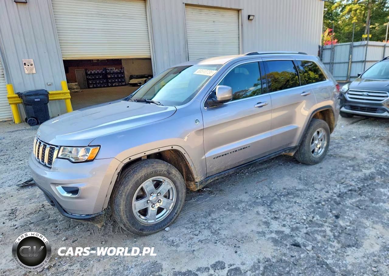 2020 Jeep Grand Cherokee Laredo VIN:1C4RJFAG6LC360850 - 1