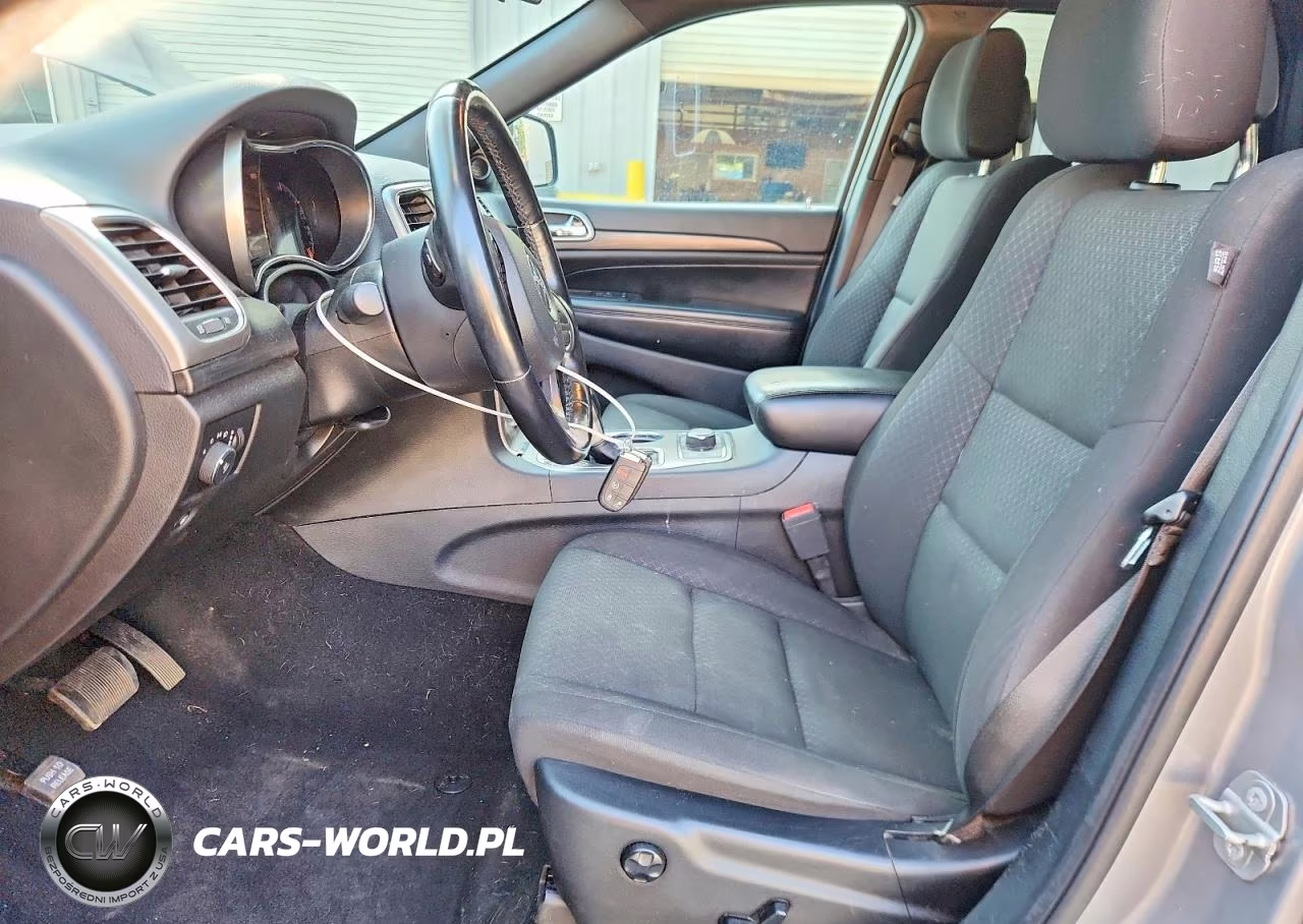 2020 Jeep Grand Cherokee Laredo VIN:1C4RJFAG6LC360850 - 7