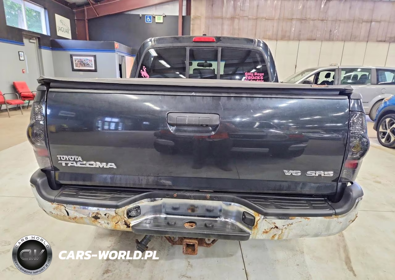 2010 Toyota Tacoma VIN:3TMLU4EN3AM042884 - 6