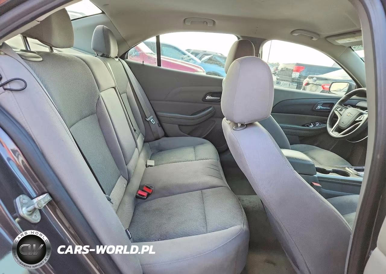 2013 Chevrolet Malibu Ls VIN:1G11B5SA5DF255787 - 10