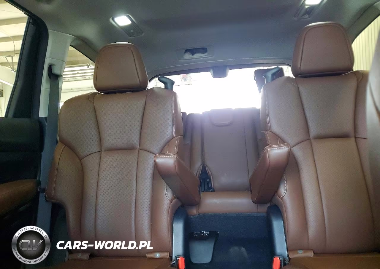 2022 Subaru Ascent Touring VIN:4S4WMARD5N3469998 - 10