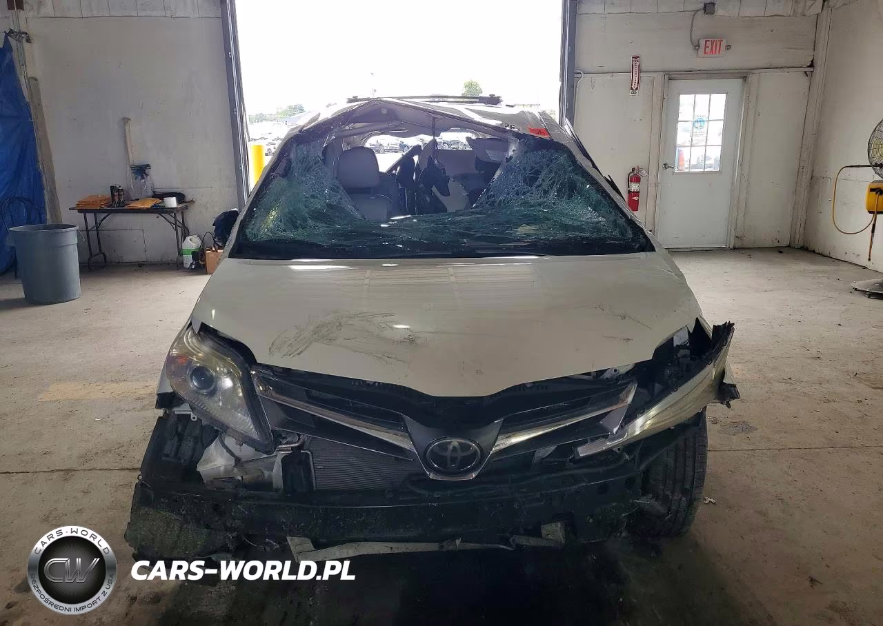 2020 Toyota Sienna Xle 8-Passenger VIN:5TDYZ3DC7LS060602 - 5