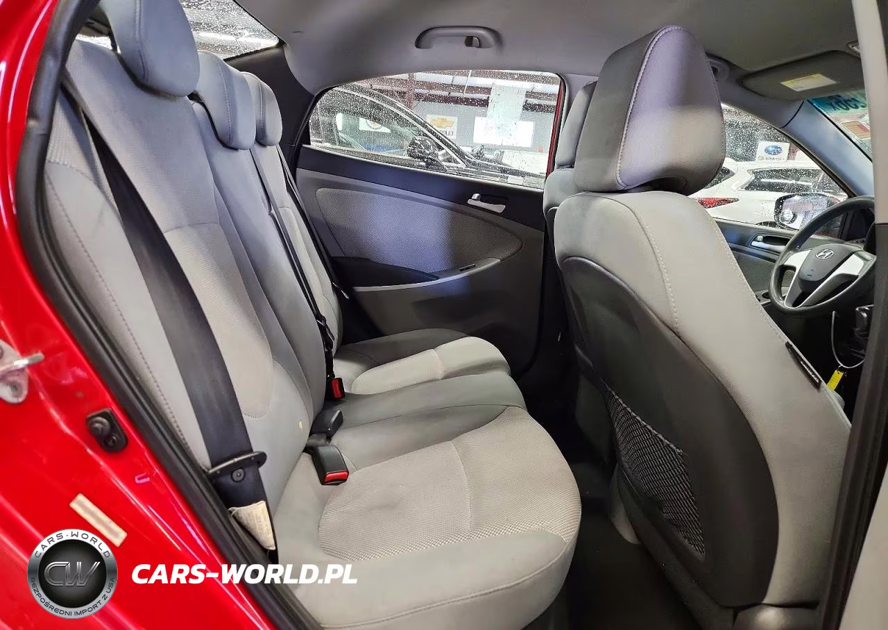 2013 Hyundai Accent VIN:KMHCT4AE7DU475855 - 10