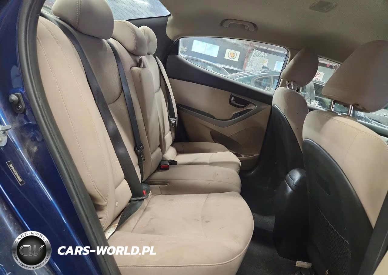 2016 Hyundai Elantra Se VIN:5NPDH4AE9GH796661 - 10