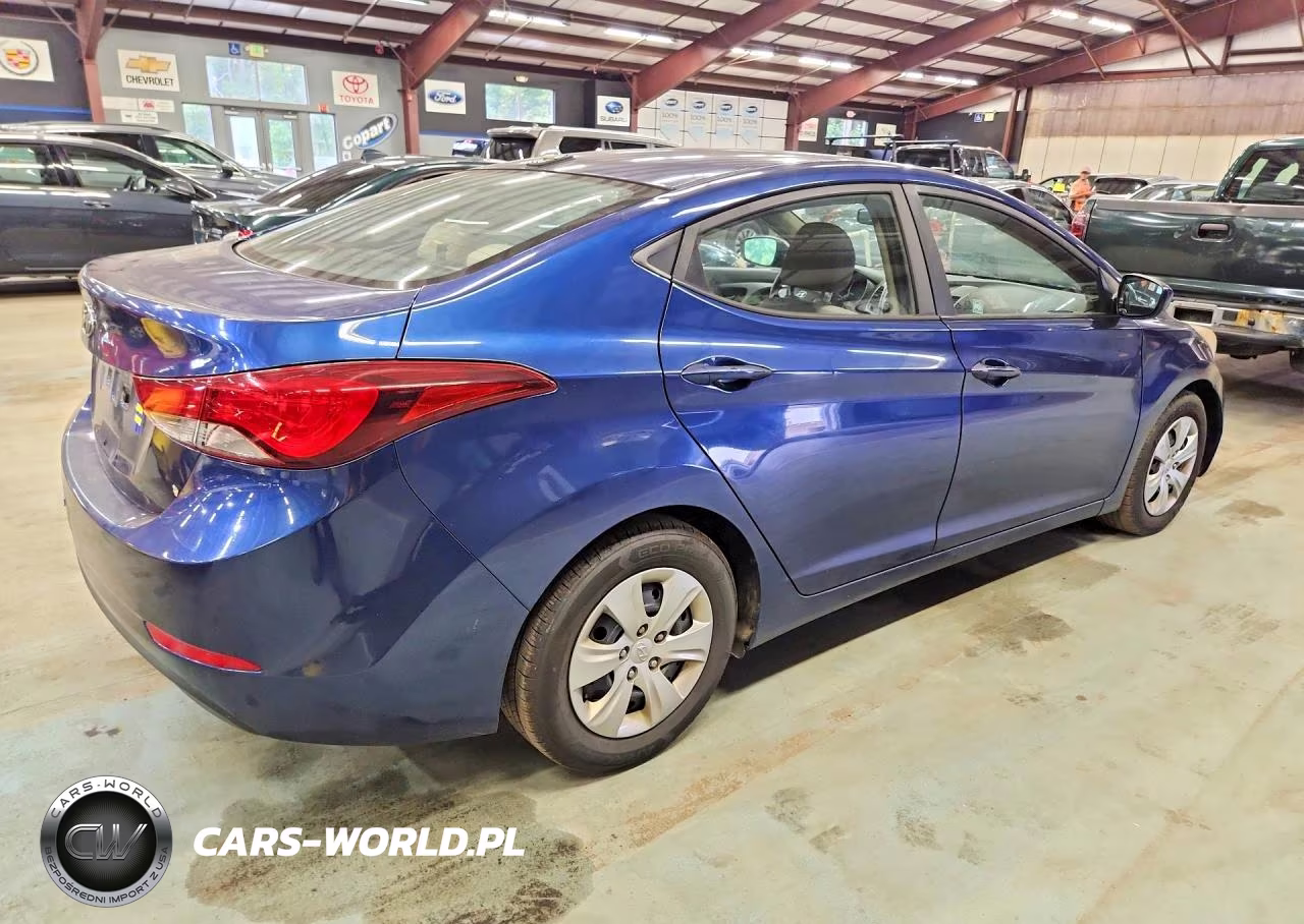 2016 Hyundai Elantra Se VIN:5NPDH4AE9GH796661 - 3