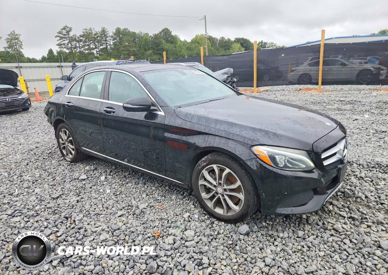 2016 Mercedes-Benz C 300 4Matic VIN:55SWF4KB3GU100828 - 4