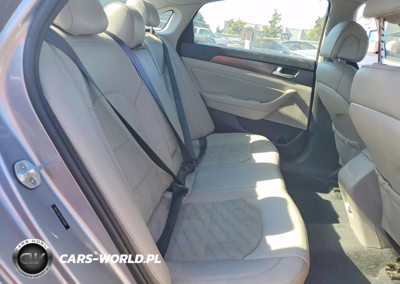 2015 Hyundai Sonata Sport VIN:5NPE34AF7FH128285 - 10