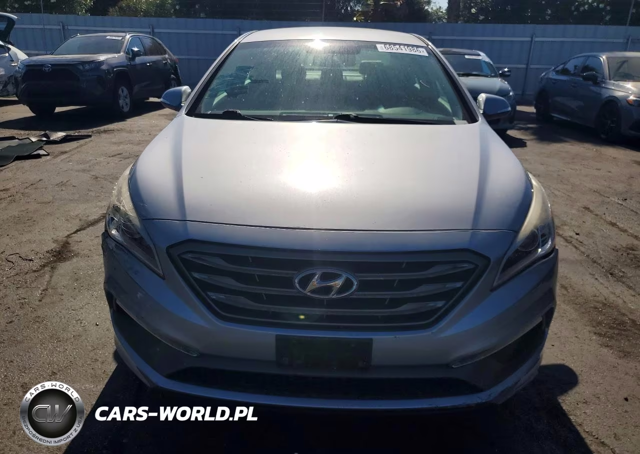 2015 Hyundai Sonata Sport VIN:5NPE34AF7FH128285 - 5