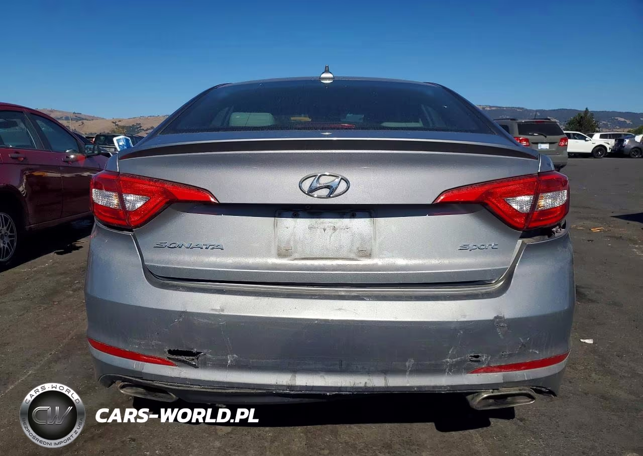 2015 Hyundai Sonata Sport VIN:5NPE34AF7FH128285 - 6