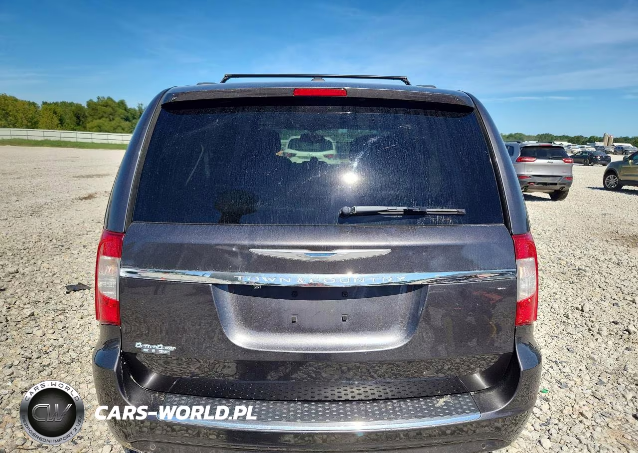 2016 Chrysler Town & Country Touring L VIN:2C4RC1CGXGR174526 - 6