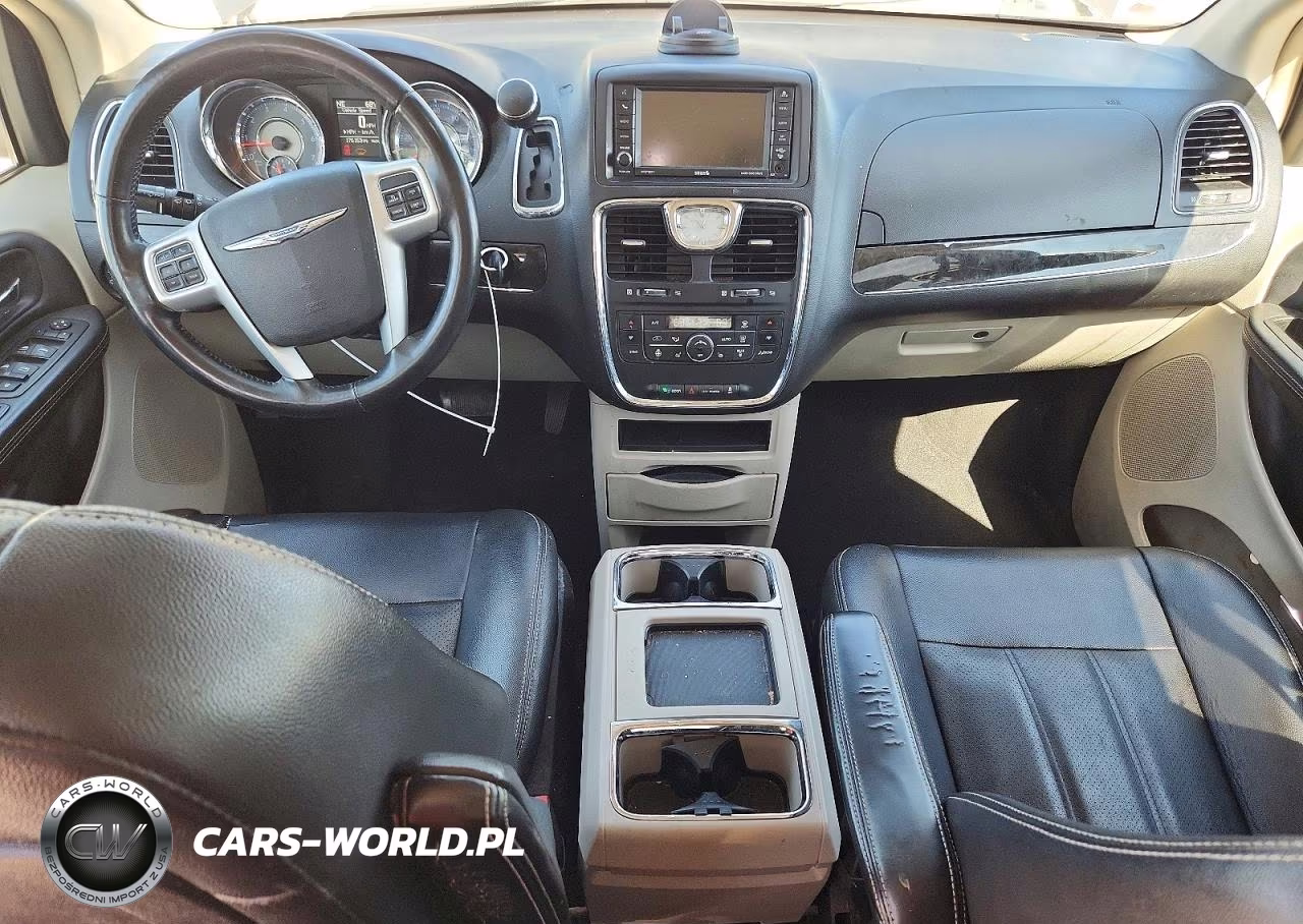 2016 Chrysler Town & Country Touring L VIN:2C4RC1CGXGR174526 - 8
