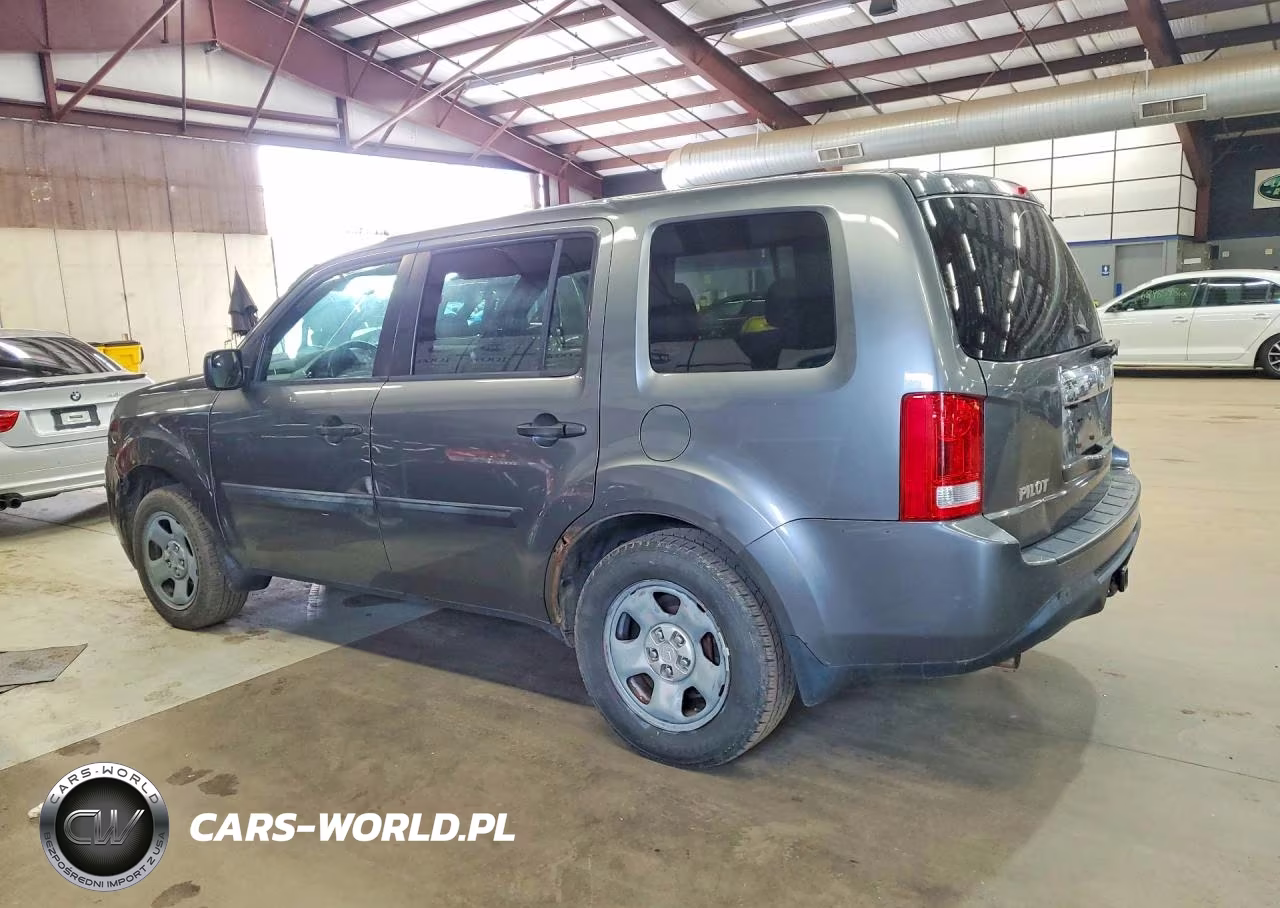 2013 Honda Pilot Lx VIN:5FNYF4H25DB073872 - 2