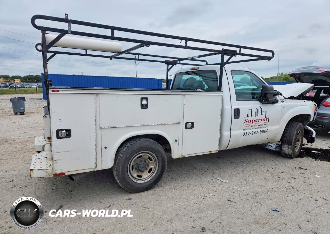2015 Ford F250 Super Duty VIN:1FDBF2A67FED58984 - 3