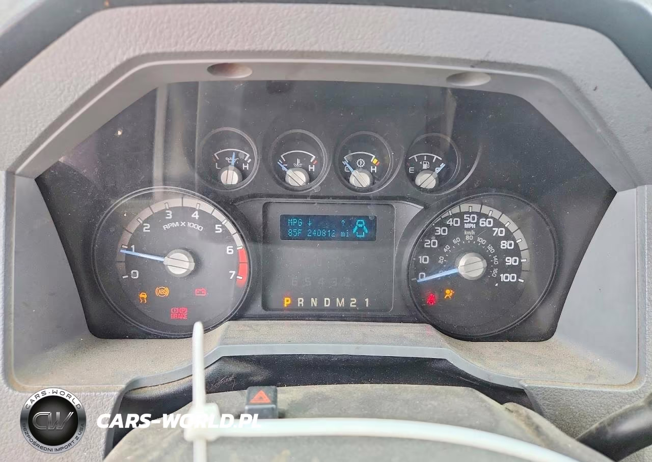 2015 Ford F250 Super Duty VIN:1FDBF2A67FED58984 - 9