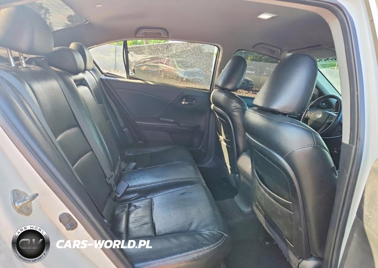 2013 Honda Accord Sport VIN:1HGCR2F58DA121233 - 10