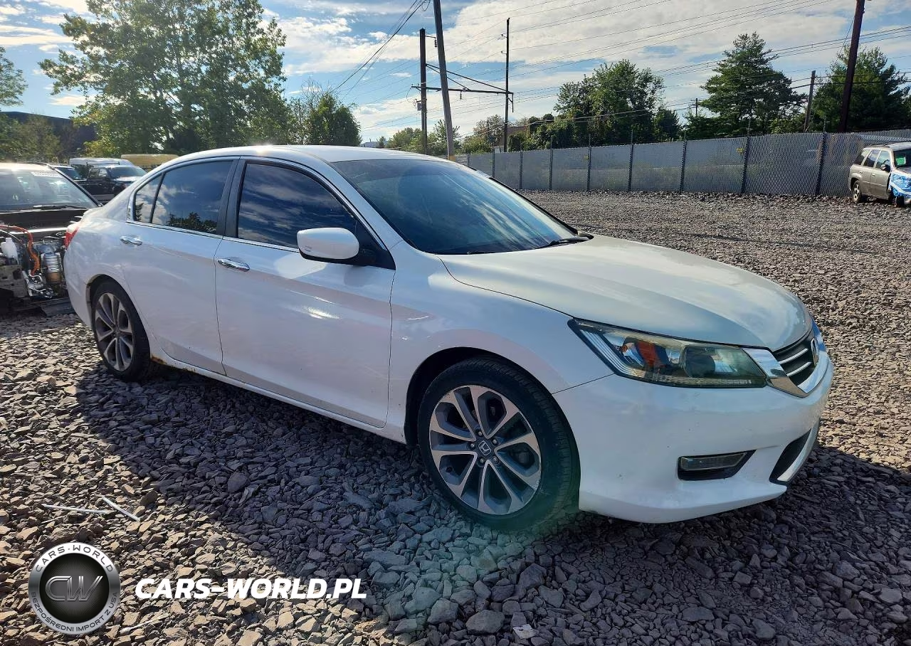 2013 Honda Accord Sport VIN:1HGCR2F58DA121233 - 4