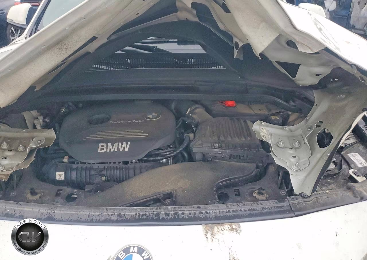 2018 BMW X2 xDrive28I VIN:WBXYJ5C38JEF75394 - 11