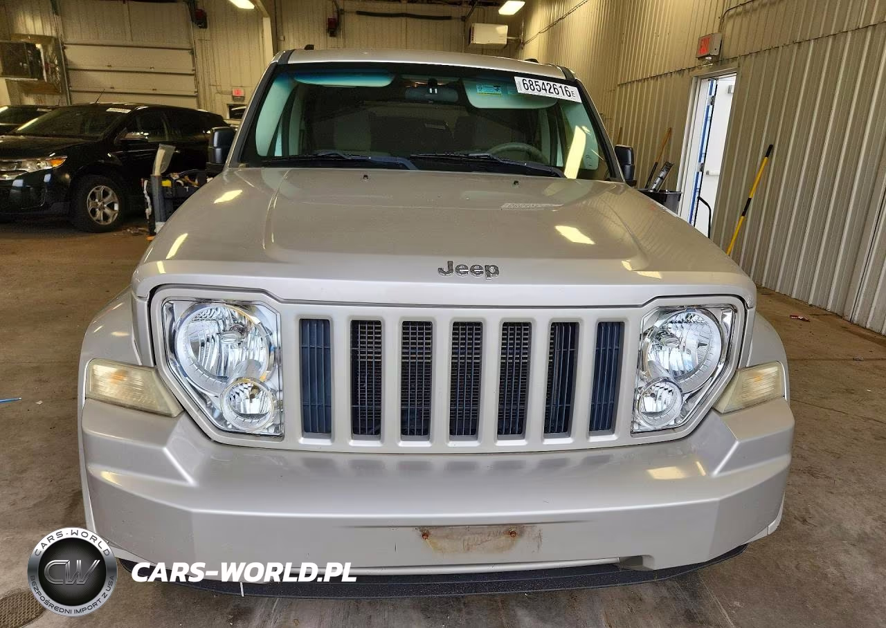 2008 Jeep Liberty Sport VIN:1J8GN28KX8W281288 - 5