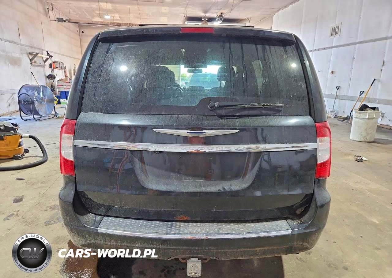 2014 Chrysler Town & Country Touring L VIN:2C4RC1CG3ER198258 - 6