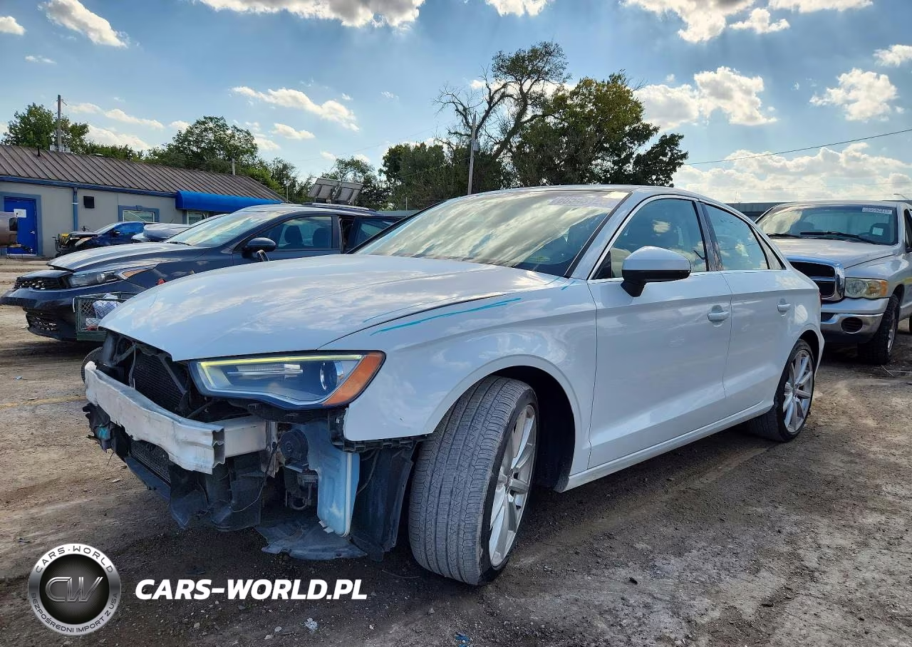 2015 Audi A3 Premium Plus VIN:WAUCCGFFXF1005831 - 1