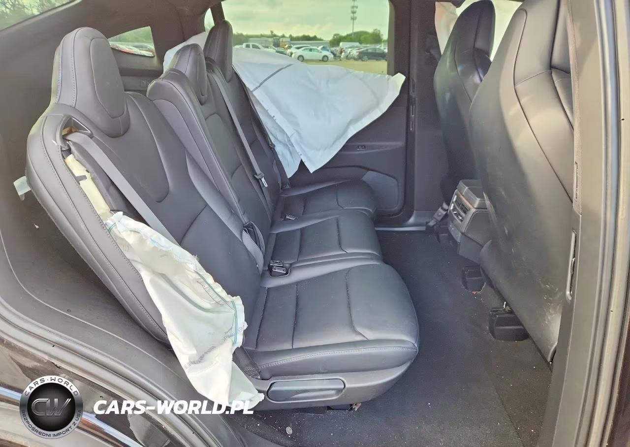 2018 Tesla Model X VIN:5YJXCDE2XJF112251 - 11