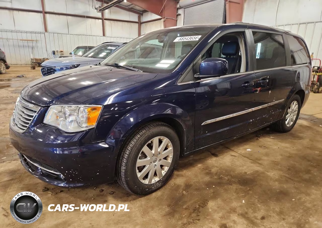 2015 Chrysler Town & Country Touring