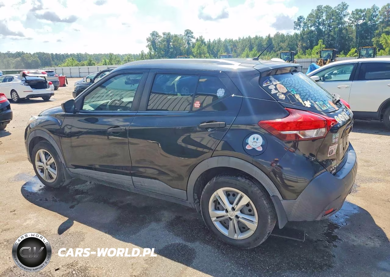 2019 Nissan Kicks S VIN:3N1CP5CU9KL532330 - 2