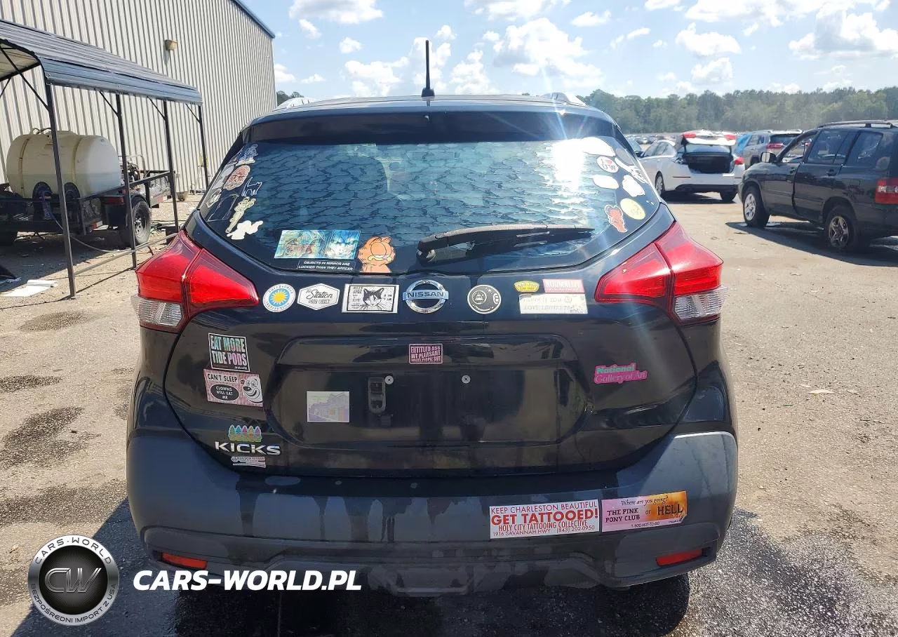2019 Nissan Kicks S VIN:3N1CP5CU9KL532330 - 6