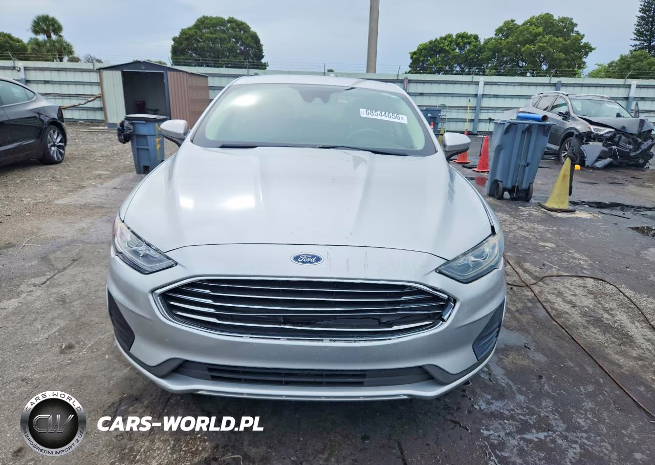 2019 Ford Fusion Se VIN:3FA6P0LU0KR127652 - 5